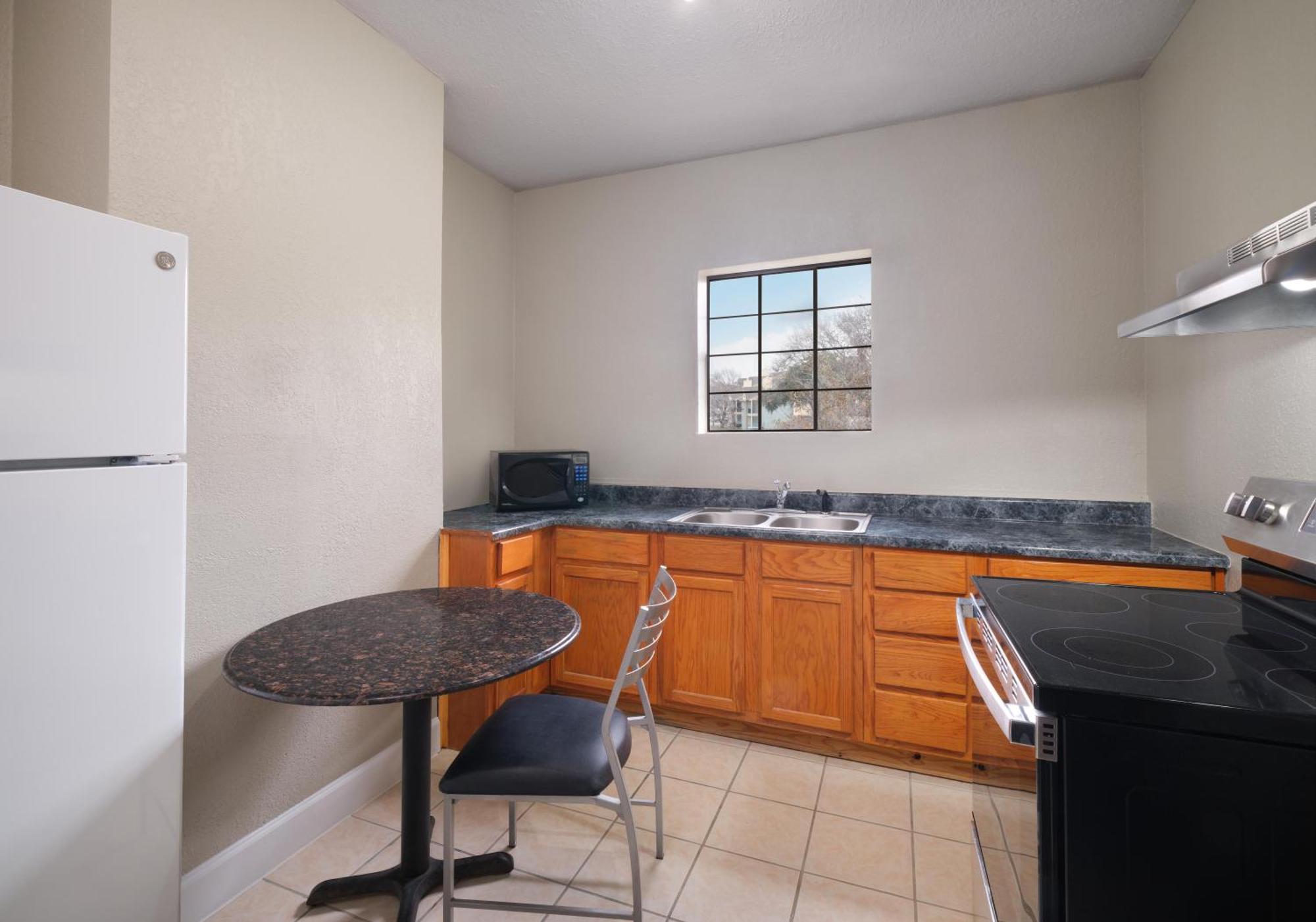 Melrose @ Seabrook, BW Signature Collection By Best Western Exterior foto